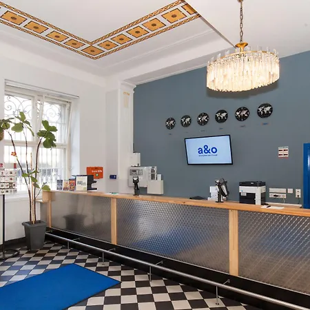 A&o Hauptbahnhof Отель 2*