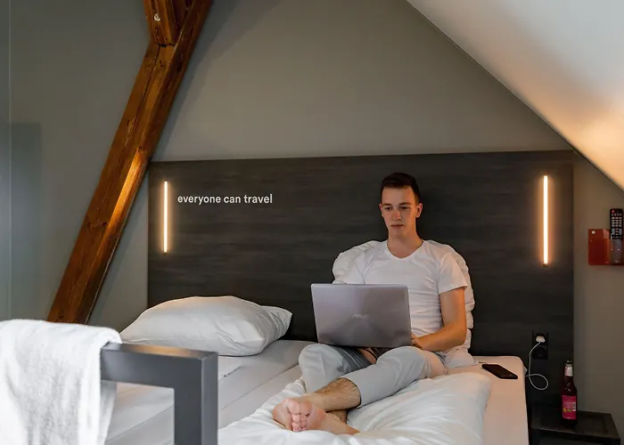 فندق A&o Hauptbahnhof 2*