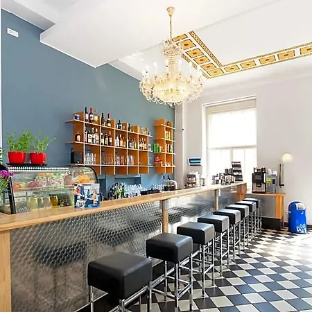 A&o Hauptbahnhof Hotel 2*