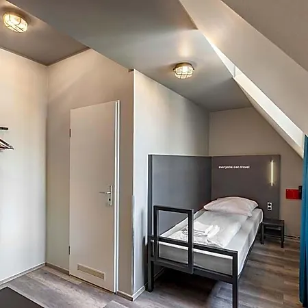 Hotel A&o Hauptbahnhof 2*