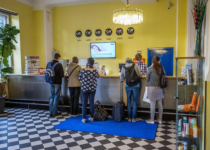 Hotel A&o Hauptbahnhof 2*